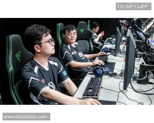 电竞比分DOTA2揭秘FPX战队背后的强大实力与团队默契